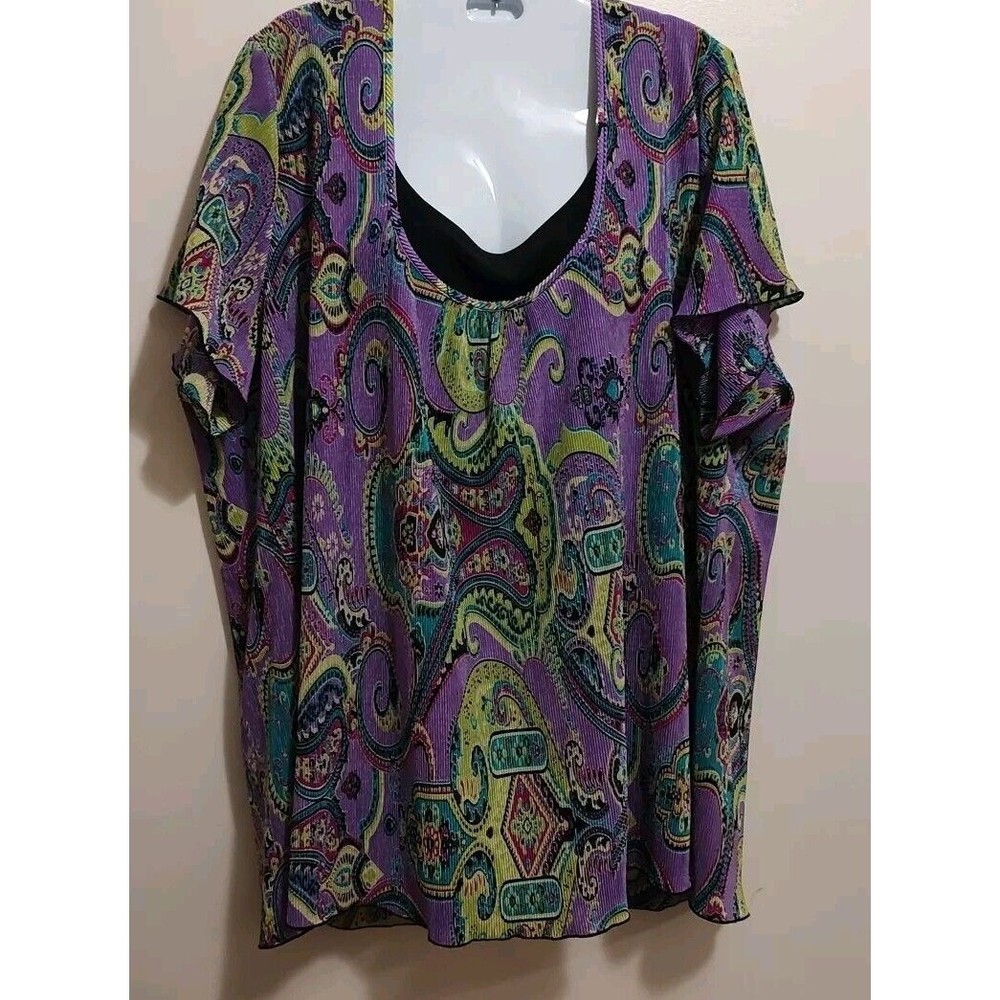 Woman Essentials Blouse Tunic Top Size 3X Scoupe Neck Purple Green Short Sleeves
